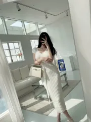 チュールLYNNゴージVネックスリムロング丈ワンピース