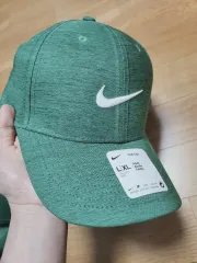 新品 M/L L/XL - NIKE ナイキ ドライフィット スポーツ 帽子