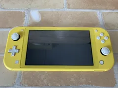 【中古】 Nintendo Switch Lite 【本体】 ﾆﾝﾃﾝﾄﾞｰｽｲｯﾁ ﾗｲﾄ m-1395