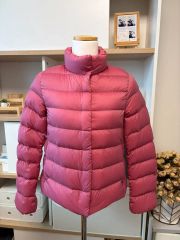 新品 (xs) UNIQLO ウルトラ ライト ダウン