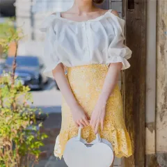 フリルオフショルダーブラウス (新品)