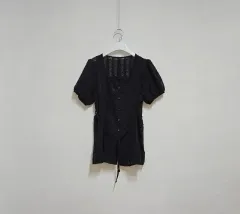 スクエア 立体的な ブラウス ロング丈