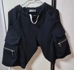 RICO NINE ブラック カーゴ ハーフパンツ (M サイズ)