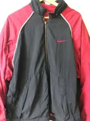 ナイキ ヴィンテージ アウター 出品