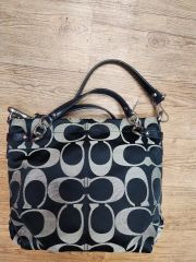 COACH シグネチャー ブラック トートバッグ