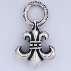 クロムハーツ BSフレアペンダント 1994年 SV CHROME HEARTS - メルカリ