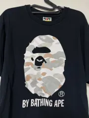 （ L ） A BATHING APE(アベイシングエイプ) ビッグサル ナイトライト 半袖Tシャツ