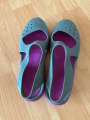 クロックス サンダル