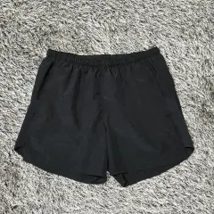 ナイキ チャレンジャー RUN ディヴィジョン ハーフパンツ/メンズ(80号)/B566