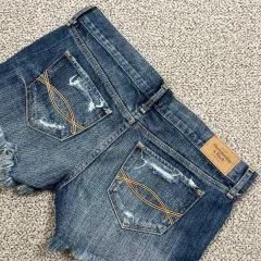 Abercrombie(アバクロンビー) 傷 ダメージ デニム ショートパンツ 25 250612