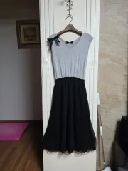 0807 ) グレー トップス 黒 プリーツ スカート ワンピース