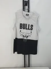 nba Chicago Bulls（シカゴ・ブルズ） ノースリーブ 戦車 バスケットボール ジャージ 100