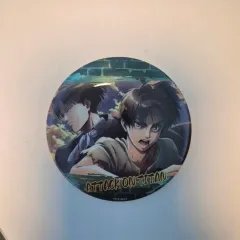 (送料込み)進撃の巨人 缶バッジ バッジ エレン リヴァイ