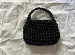 サテン ミニバッグ (ブラック)