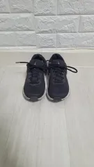 NIKEナイキ ウィメンズ Revolution Heart 7 ランニングシューズ スニーカー 245Size