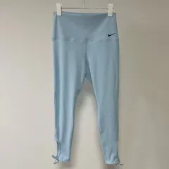 L NIKE(ナイキ) ヨガ レギンス 7 ／ 8 タイツ ライトブルー