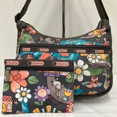 840　LeSportsac レスポートサック　ワンショルダーバック　肩掛け　斜めがけ ポーチ付き　軽量
