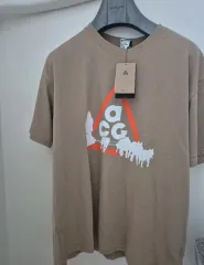 Nike(ナイキ） ACG 半袖 Tシャツ ベージュ 新品