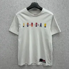 100 Nike(ナイキ） ジョーダン メンズ 半袖 Tシャツ
