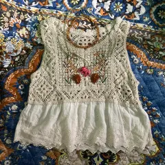 ヴィンテージ エクリュ アイボリー エスニック 刺繡 パンチング レイヤード 編み物 ニット ベスト