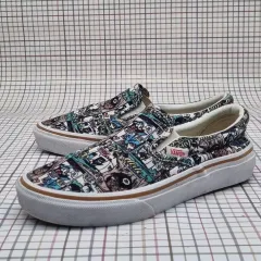 VANS(バンズ) ディズニーコラボレーション レディーススニーカー 225_