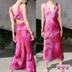 (14万円台商品)シャ틴 リボンスクリューバックレス Vネック ロング丈ワンピース