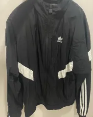 adidas(アディダス) ウィンドブレーカー