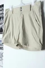 W ( L ) Columbia(コロンビア) 半ズボン パンツ ベージュ ナイロン ショート- 1D01