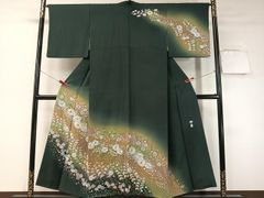 7213］訪問着 美品 花籠文様 駒刺繍 逸品 黒地 正絹 着物 袷 - メルカリ