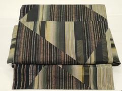 Item thumbnail for item dd32421c-ce00-42f3-bed1-361d9b8206d1