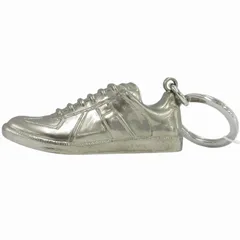 メゾンマルジェラ Maison Margiela キーリング キーホルダー チャーム スニーカー シルバー色 S35UA0174 /SS19 0830 ■GY33 ●TZ