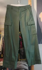 UNIQLO(ユニクロ) ワイドストレート カーゴパンツ カーキ M