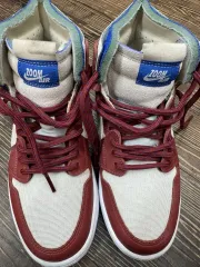 ジョーダン 1 エア ズーム コンフォート レッド 240