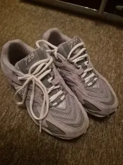 New Balance(ニューバランス) 725 グレー スニーカー