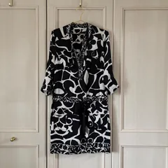 42 ダイアンフォンファステンバーグ DIANE VON FURSTENBERG　総柄　七分袖　ワンピース　お呼ばれ　デート　オフィスカジュアル　食事会　サイズ４