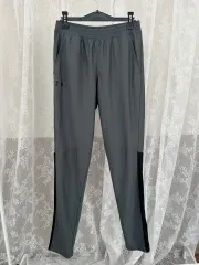 S) アンダーアーマー トレーニング パンツ グレー
