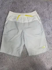 THE NORTH FACE(ザノースフェイス) ハーフパンツ ホワイトレーベル ナイロン ショートパンツ ライトグレー 30