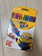 ミニオンズ 色鉛筆