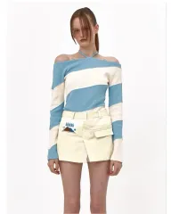 標準オフショルダートップス