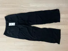 ZARA(ザラ) プリーツ パンツ 黒 S 新品