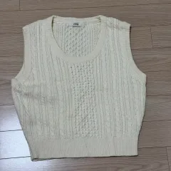 ラウンドネック ニット ベスト