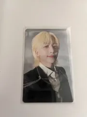 SEVENTEEN(セブンティーン・セブチ) ジョンハン(JEONGHAN) 有効期限 flash バージョン Ver. トレカ 出品