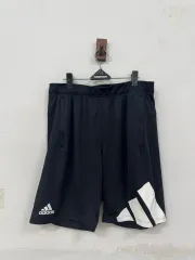（ 36 ) アディダス ビッグ 3本線 ロゴ ハーフパンツ