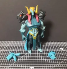 ニンジャ・タートルズ 進化 男爵 ドラクソム バロニー フィギュア