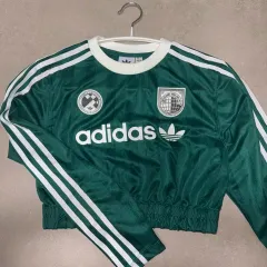 アディダス オリジナル フットボール ロングスリーブ クロップドTシャツ レディース ヴィンテージ