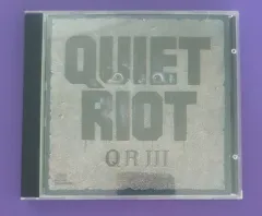 開梱/ CD Quiet riot