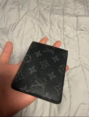 Louis Vuitton(ルイヴィトン) モノグラム 二つ折り財布 ブラック