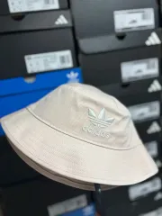 レディース Adidas(アディダス) 帽子 バケットハット IB9997