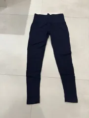 ネイビー レギンス