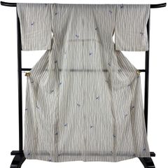 美品 単衣 着物通の貴女に お洒落な 生紬着尺（正絹）未使用＜TT1384